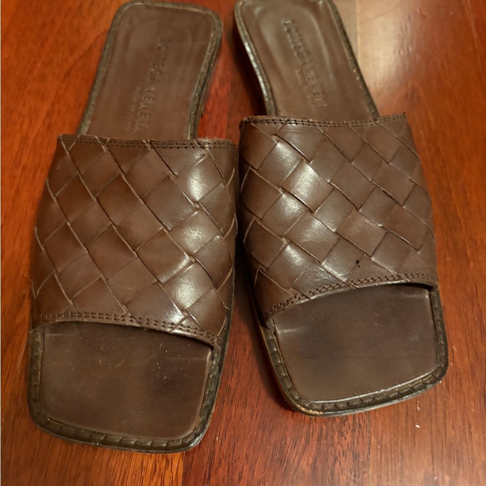 Bottega Venetia vintage flat mule sandal